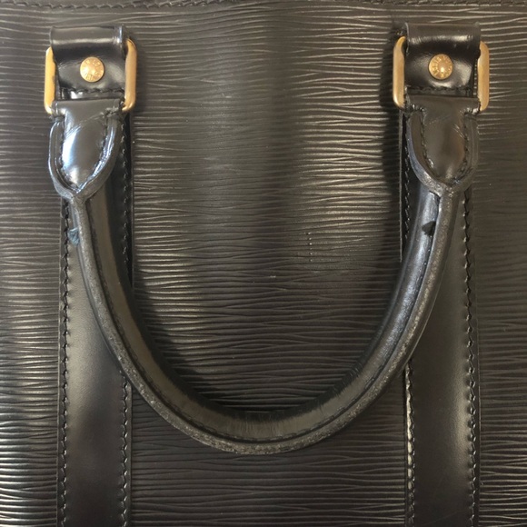 Louis Vuitton Black Epi Leather Keepall 45 - Picture 5 of 13
